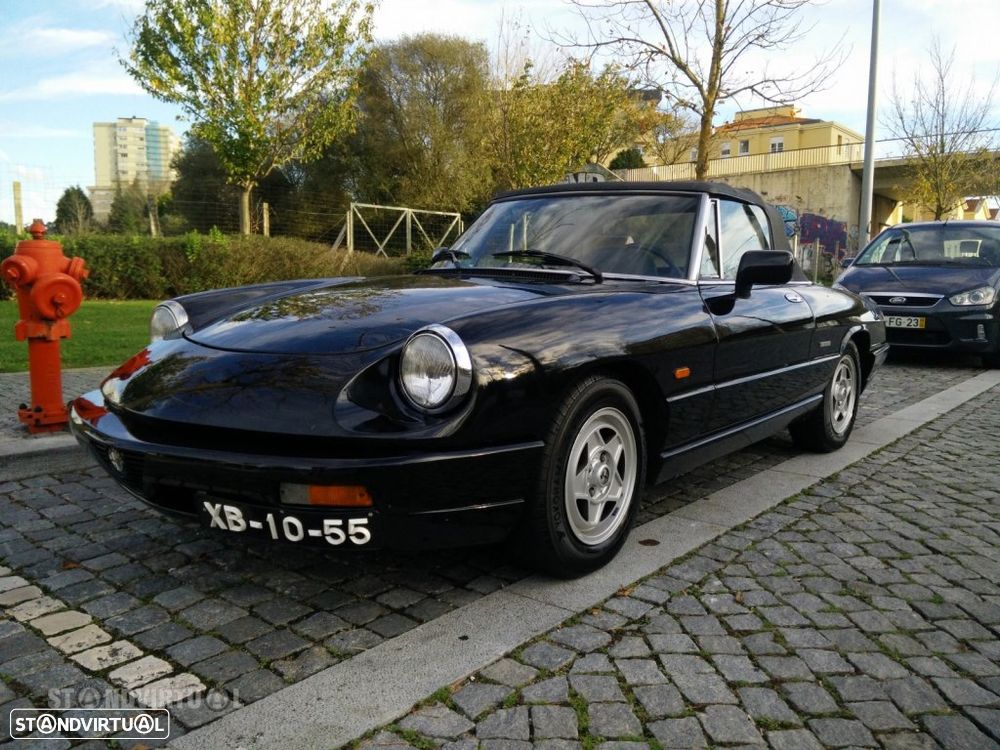 Alfa Romeo Spider - 1