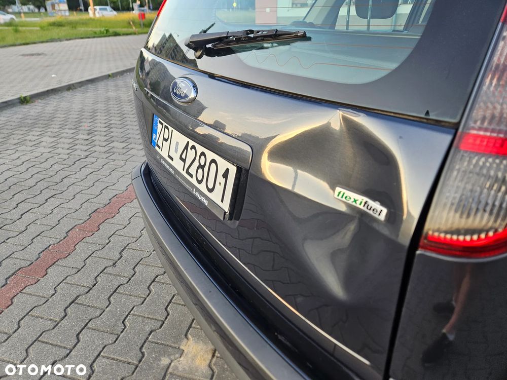 Ford Focus Turnier 1.8 Style+ - 13