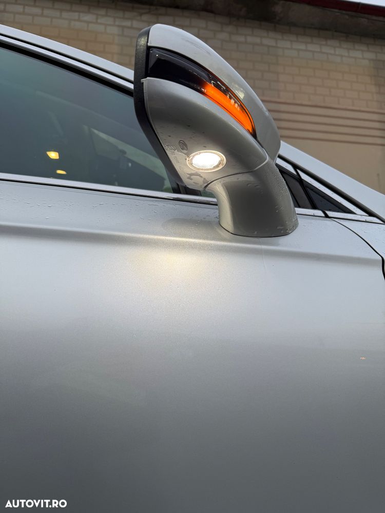Ford Mondeo 2.0 TDCi Powershift Titanium - 13