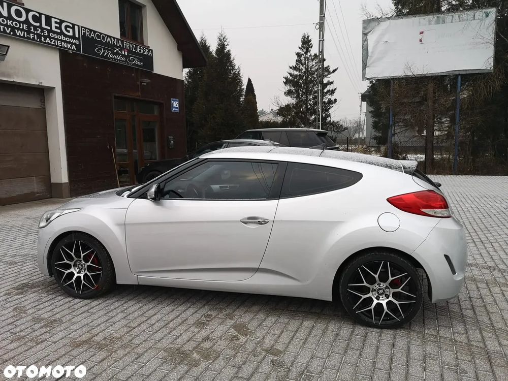 Hyundai Veloster 1.6 GDI Premium - 7