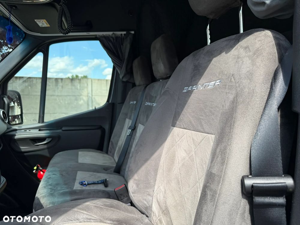 Mercedes-Benz SPRINTER - 9