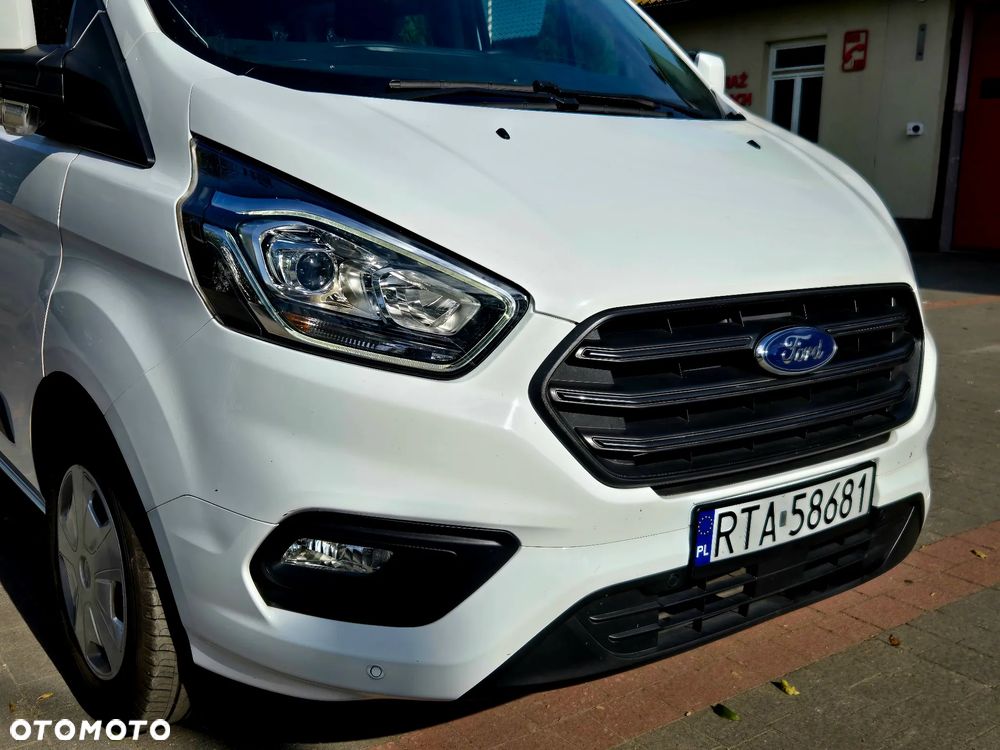 Ford Transit Custom - 1