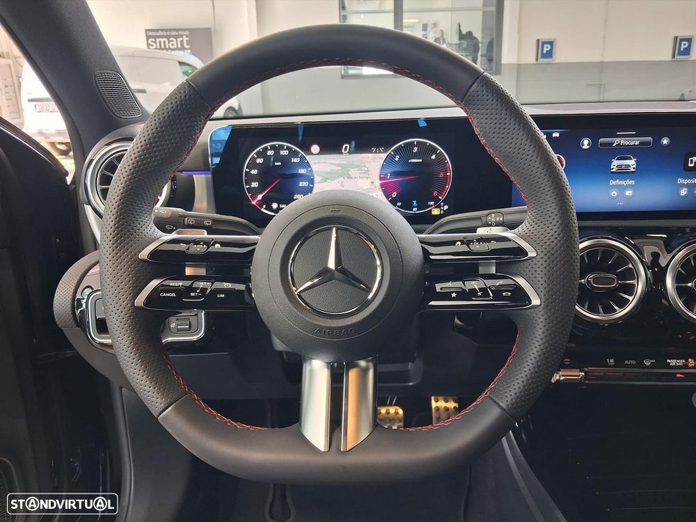 Mercedes-Benz A 180 - 22