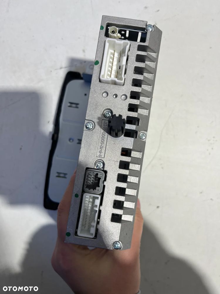 Dacia Sandero II Panel / Radioodtwarzacz CD/DVD/GPS 281156534r - 3