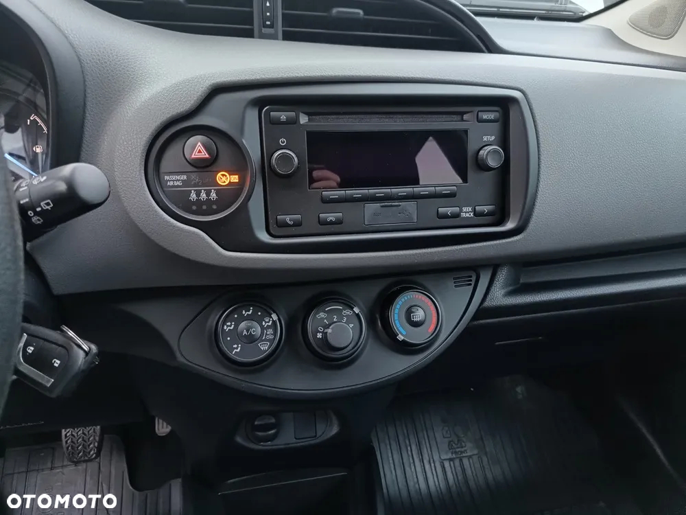 Toyota Yaris 1.0 Active - 13