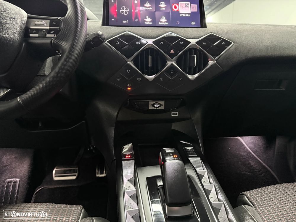 DS DS3 E-Tense Performance Line + - 14