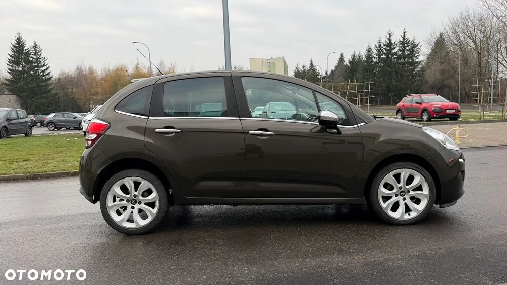 Citroën C3 e-HDi 90 FAP Exclusive - 32