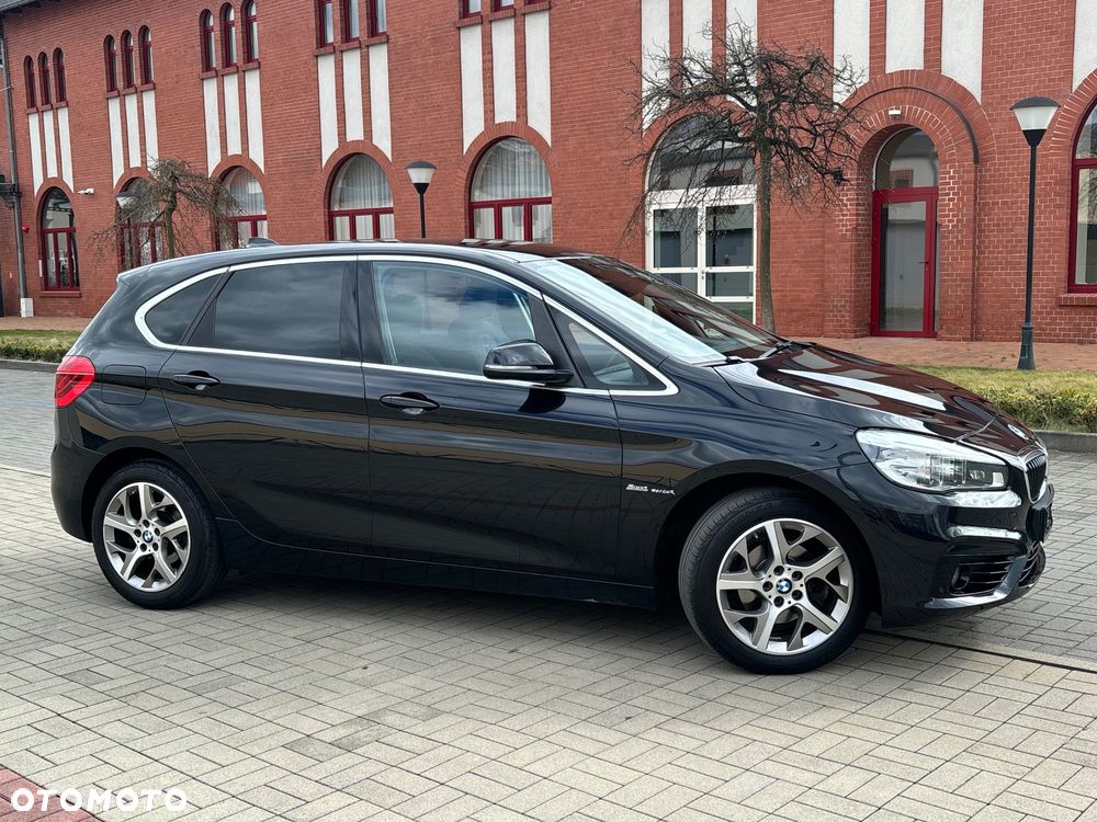 BMW Seria 2 218i Sport Line - 24