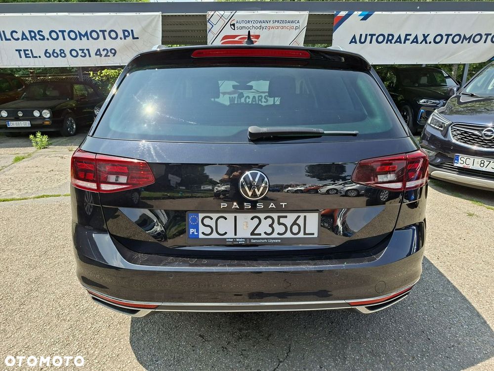 Volkswagen Passat - 10