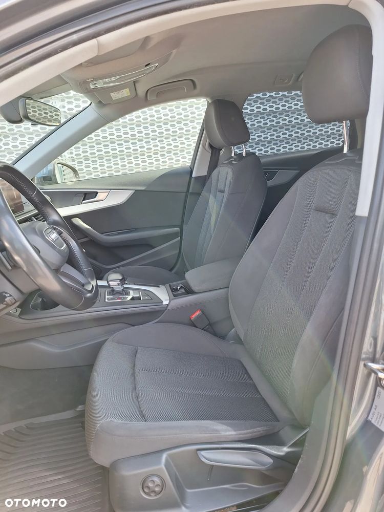 Audi A4 Avant 2.0 TDI S tronic - 25