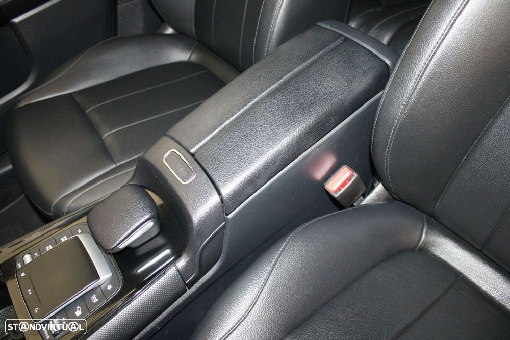 Mercedes-Benz GLB 180 d Style - 36