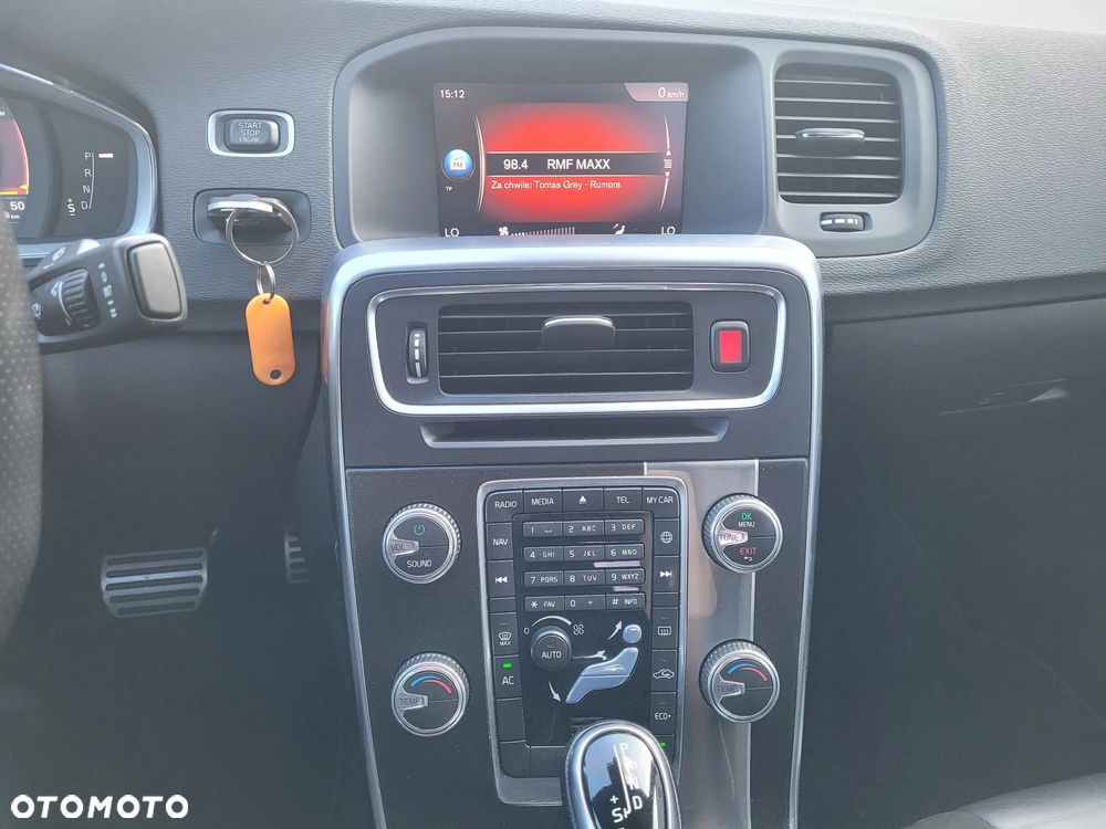 Volvo S60 - 11