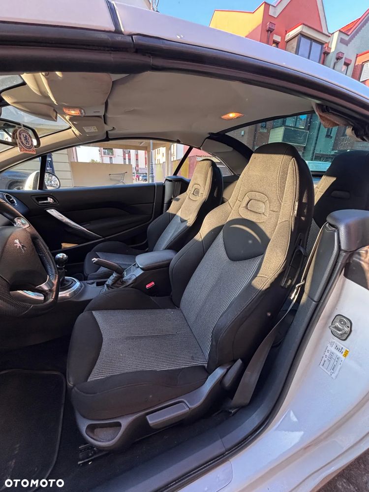 Peugeot 308 CC - 15