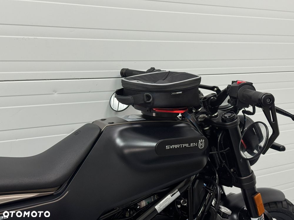 Husqvarna Svartpilen - 6