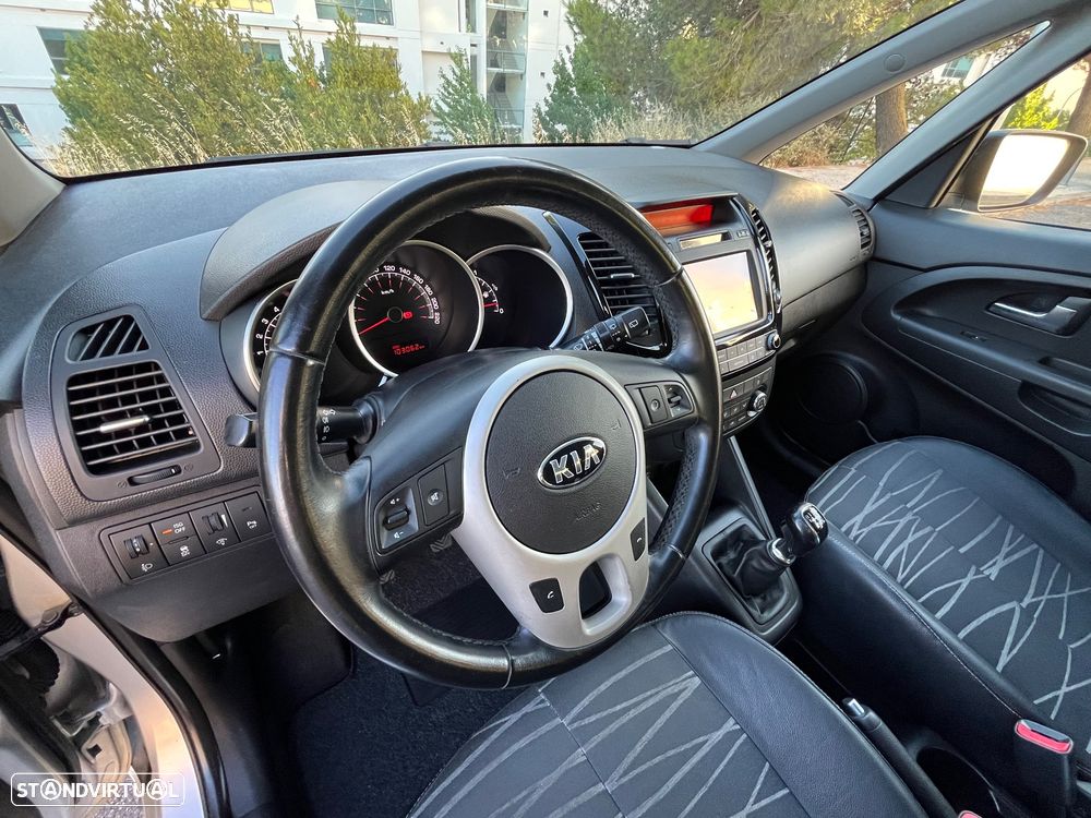 Kia Venga 1.4 CRDi ISG Prime - 21