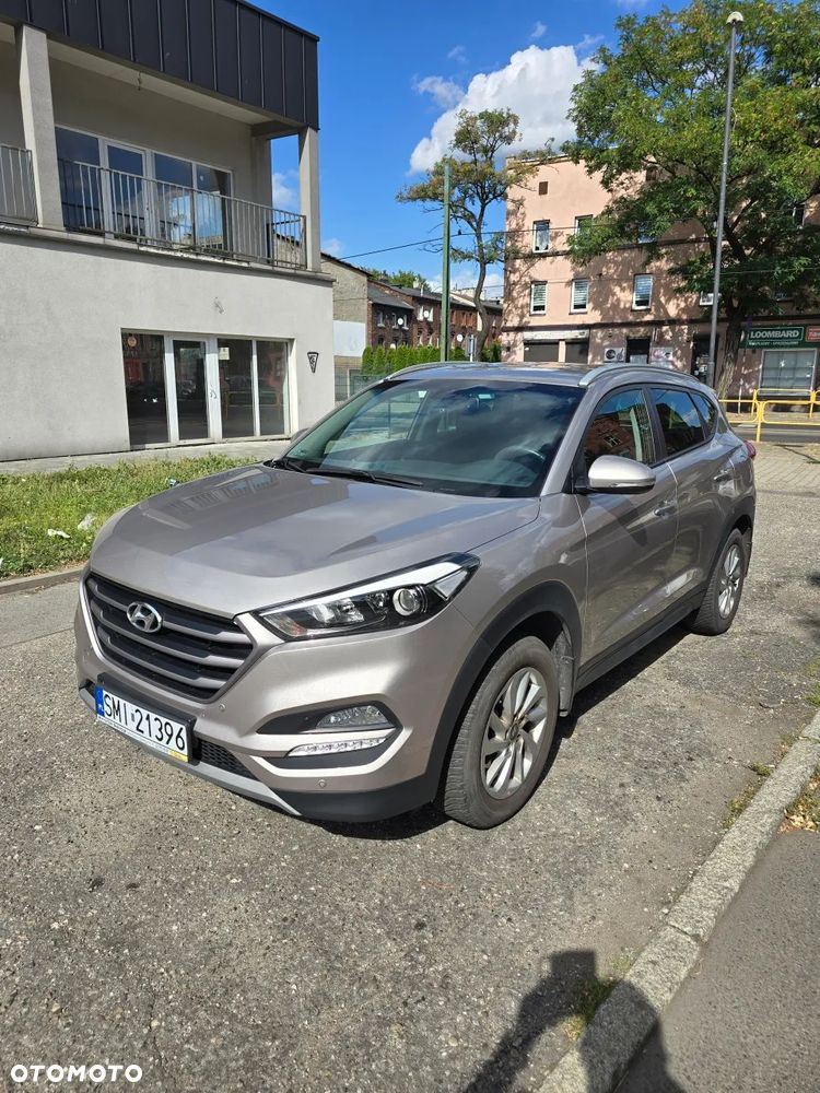 Hyundai Tucson 1.6 GDI BlueDrive Comfort 2WD - 1