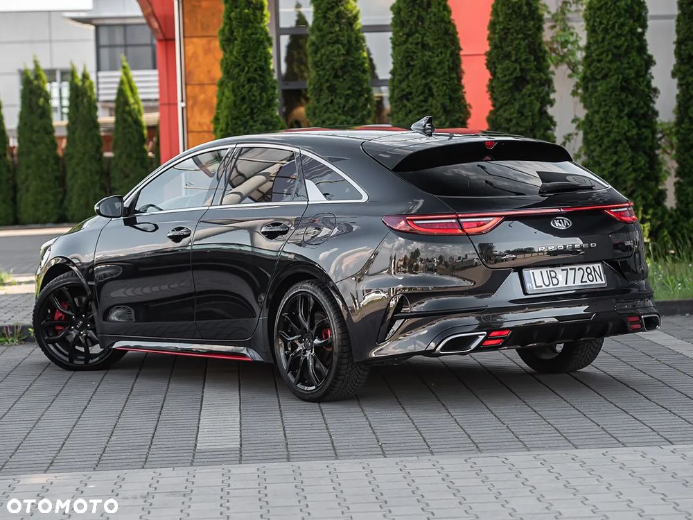 Kia ProCeed 1.6 T-GDI GT - 3