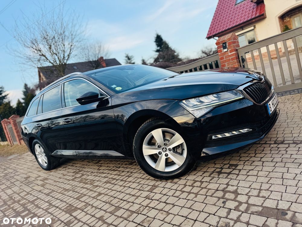 Skoda Superb 2.0 TDI DSG Active - 29