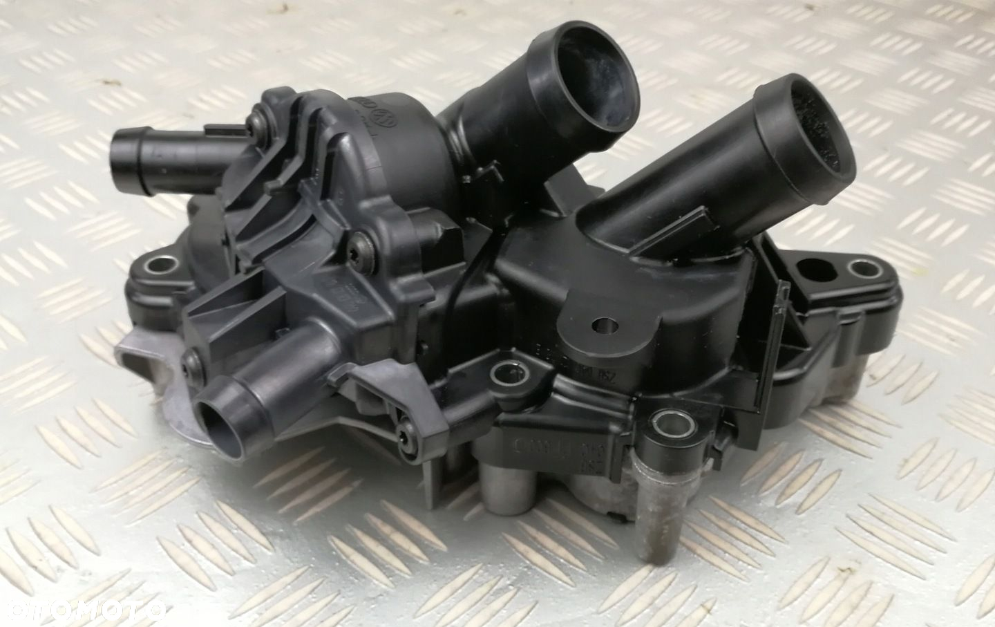 04C121121C 04C121004J pompa wody termostat VW Polo 6C Skoda Fabia 3… - 3