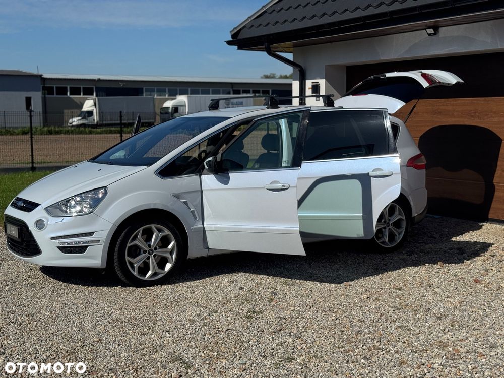 Ford S-Max 2.0 TDCi DPF Titanium X - 13