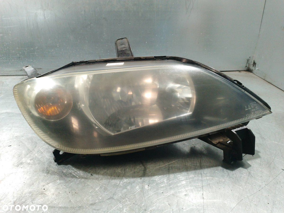 LAMPA PRZÓD PRAWA MAZDA 2 ( 03-07 ) 3M71-13W029-BF   P2339R - 1