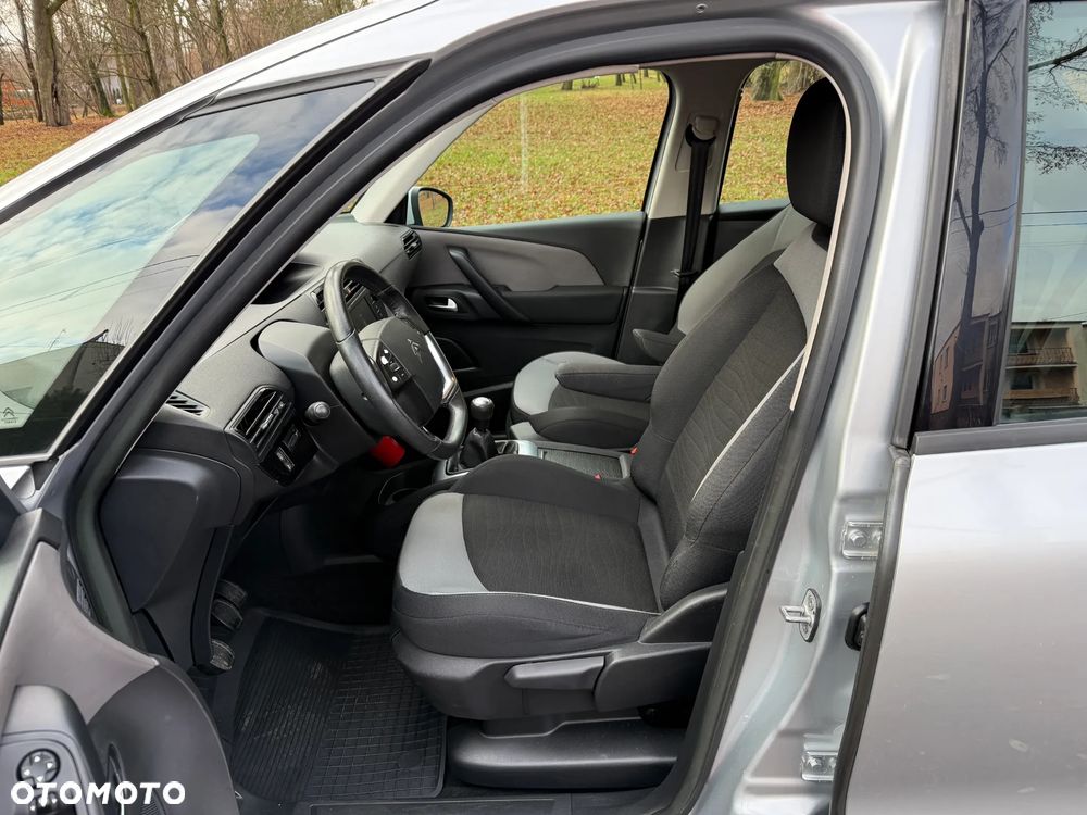 Citroën C4 Picasso e-HDi 115 Attraction - 11