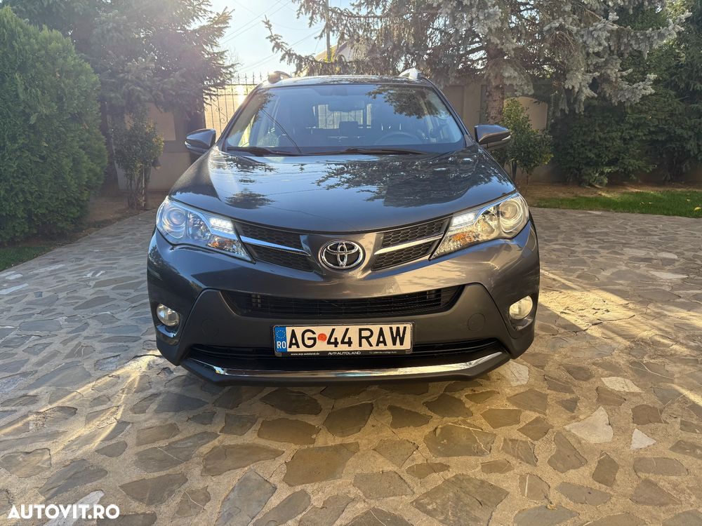 Toyota RAV4 2.2 D-4CAT 4WD Aut Executive - 5