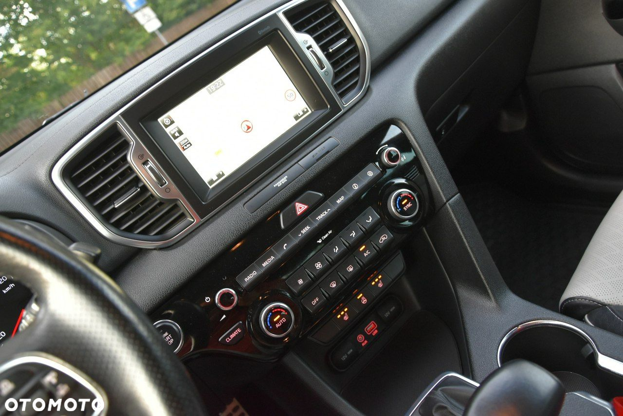 Kia Sportage 1.6 T-GDI AWD DCT GT LINE - 9