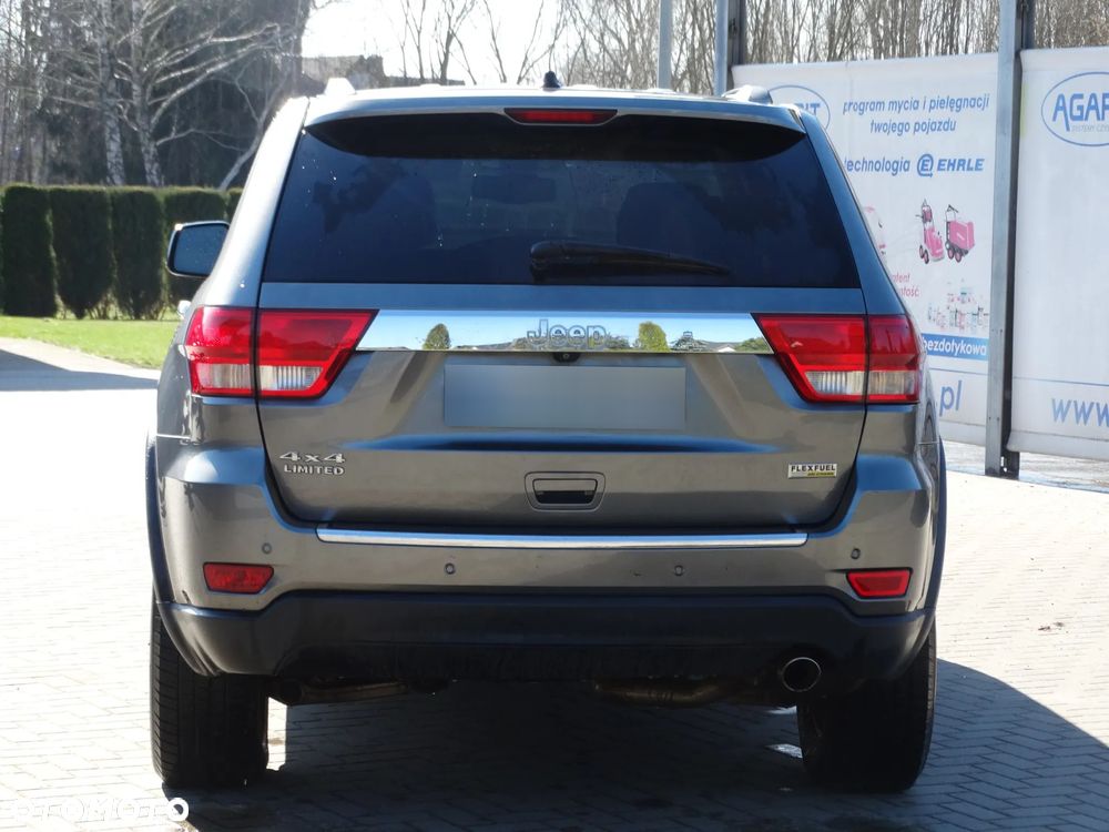 Jeep Grand Cherokee - 10