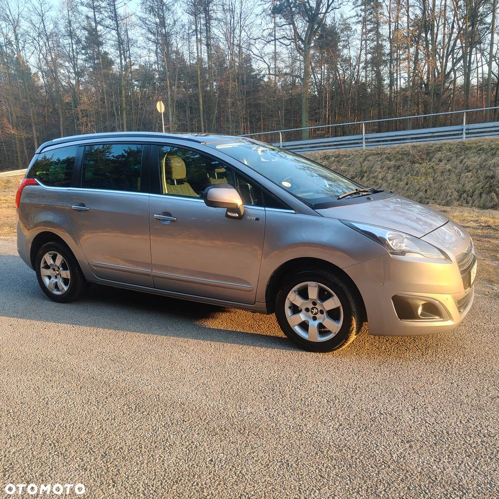 Peugeot 5008 BlueHDI 120 EAT6 Stop & Start Allure - 5