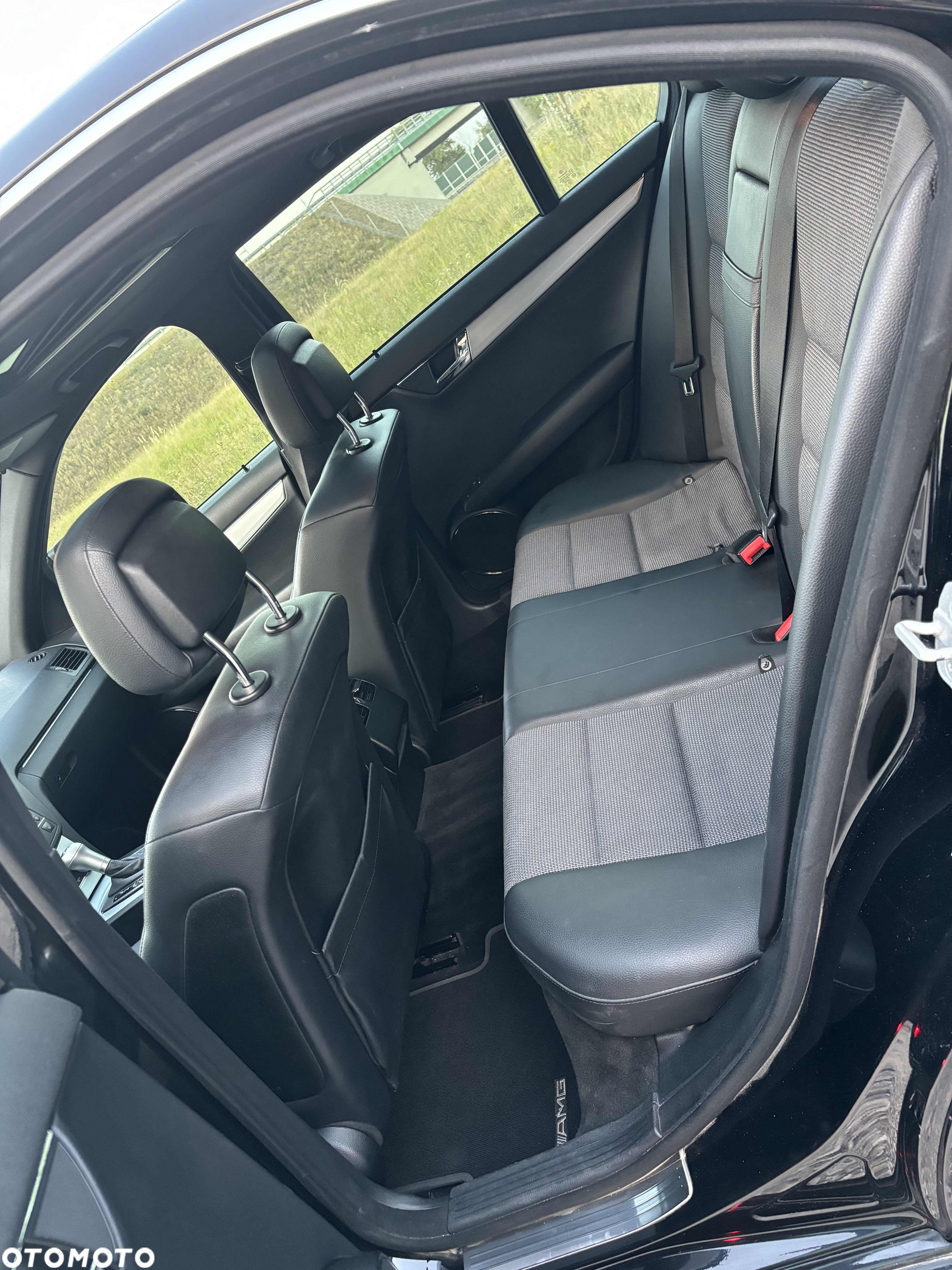 Mercedes-Benz Klasa C 320 CDI Avantgarde 4-Matic - 9