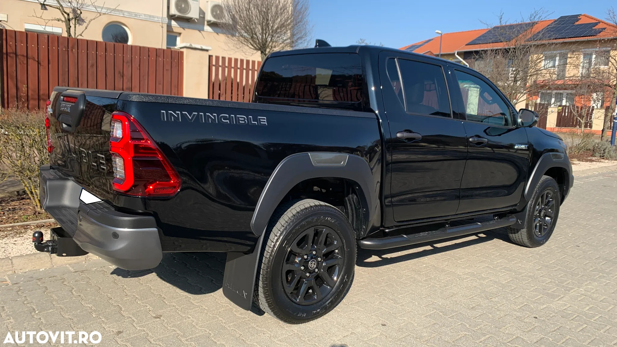 Toyota Hilux 2.8D 204CP 4x4 Double Cab AT MHEV Invincible Color Edition (3E5) - 8