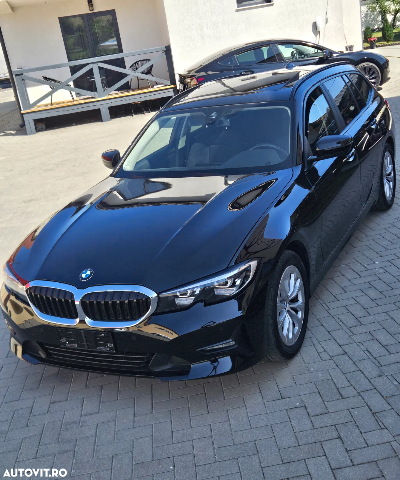 BMW Seria 3 318d Touring Aut. Luxury Line - 2