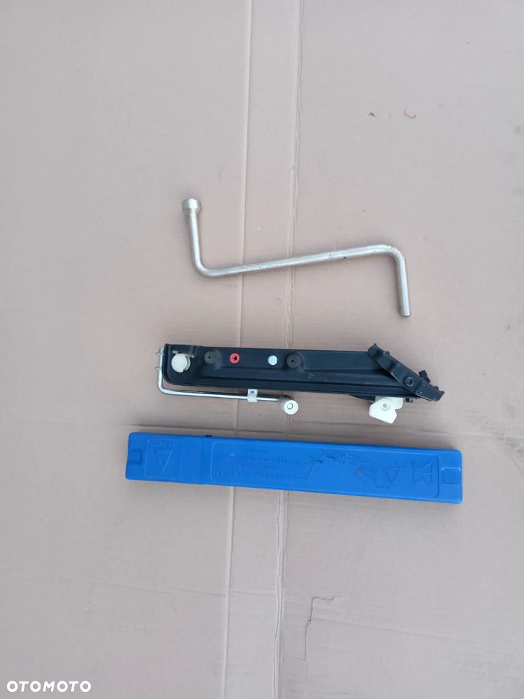 KOŁO DOJAZDOWE  Dojzadówka R17 BMW 3 (E90, E91)  BMW 5 E60 E61+ ZESTAW - 10