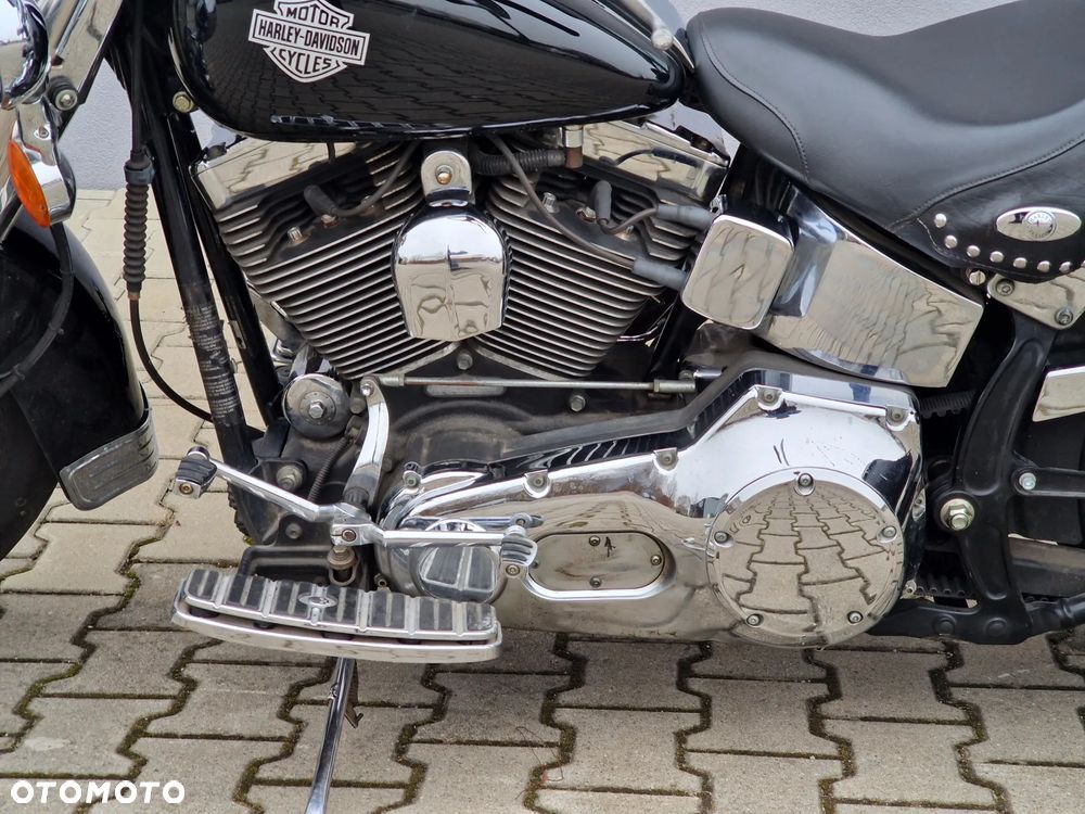 Harley-Davidson Softail Heritage Classic - 17