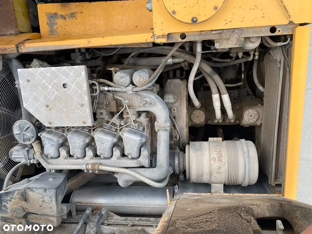 Liebherr A 904 Przeładunkowa z Chwytakiem do Śmieci / Złomu - 38