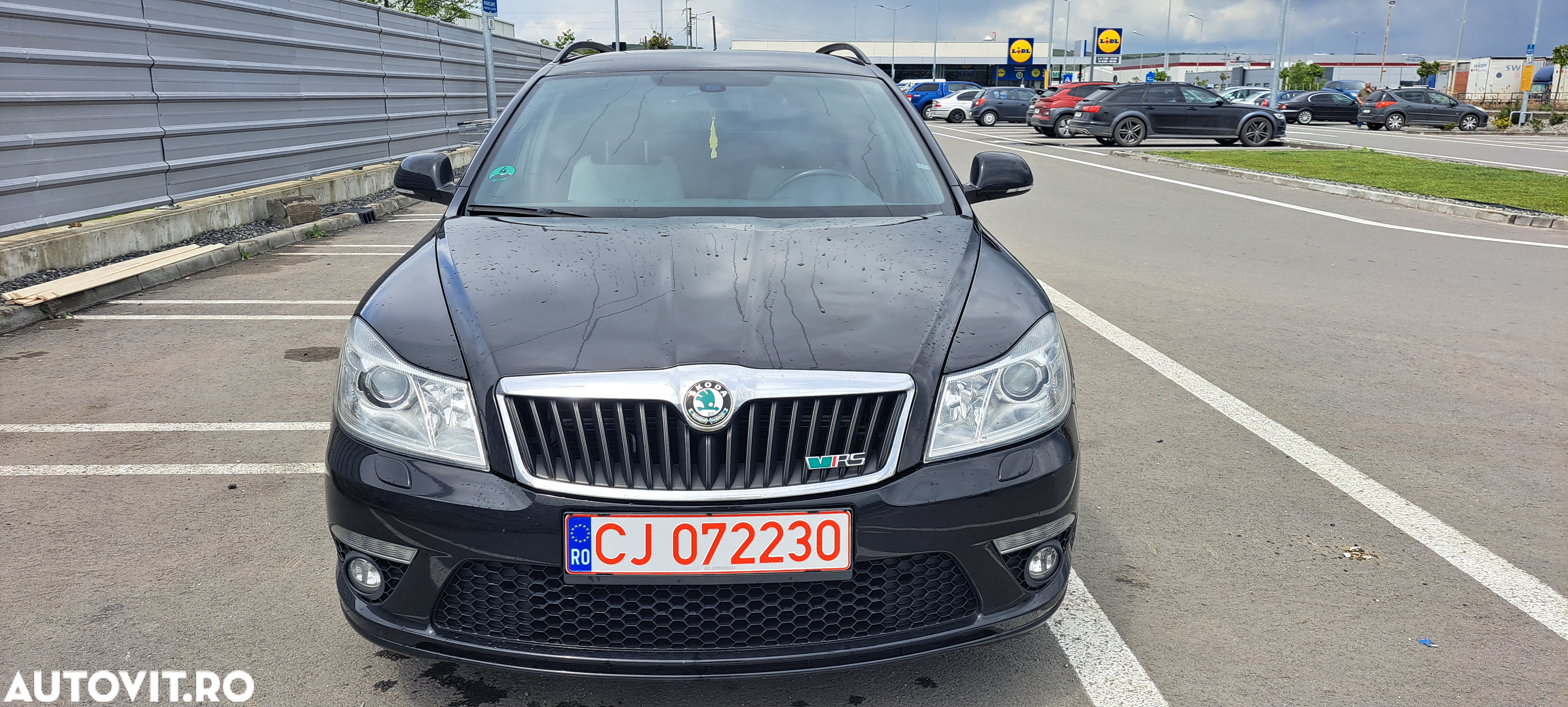 Skoda Octavia Combi 2.0 TDI RS - 13