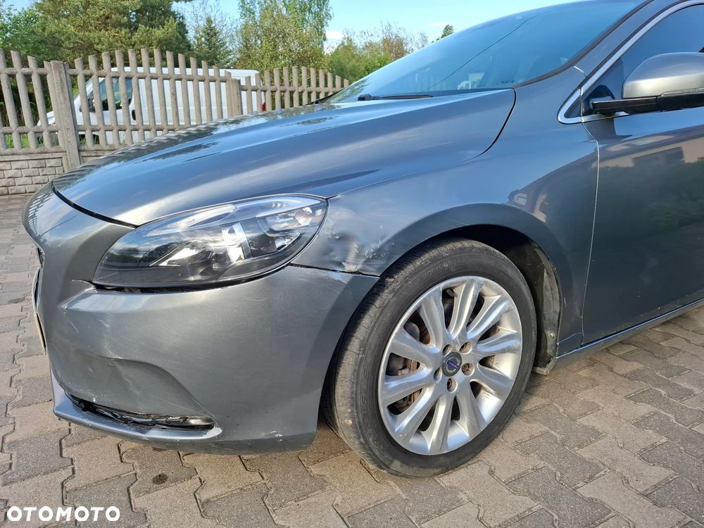 Volvo V40 D4 Geartronic You - 10