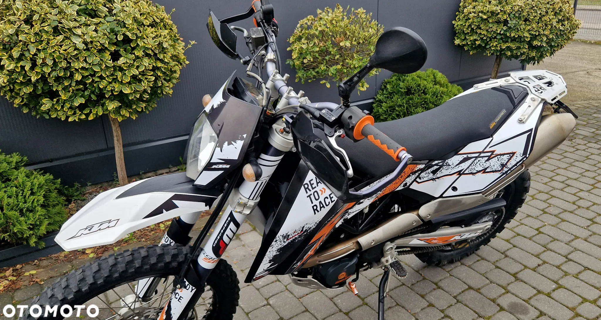 KTM SMC - 25