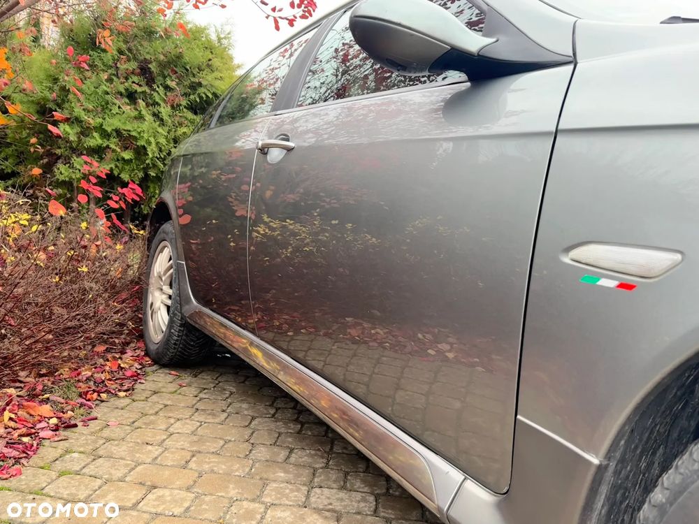 Alfa Romeo 156 Crosagon Q4 1.9 JTD 16V Progression - 11