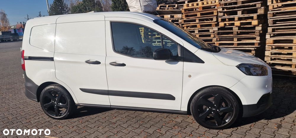 Ford Transit Courier Trend - 9