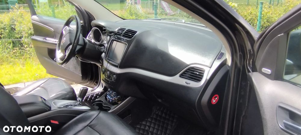 Fiat Freemont 2.0 Multijet Black Code AWD - 14