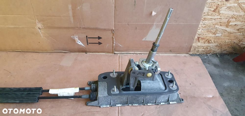 Wybierak lewarek biegów linki VW Passat B6 2.0 TDI 1K0711061A - 3