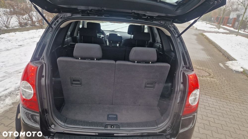 Chevrolet Captiva 2.4 2WD 7 Sitzer LS - 35