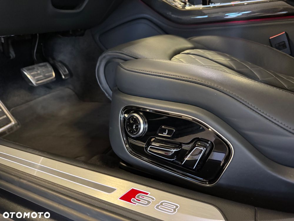 Audi S8 4.0 TFSI Quattro - 18