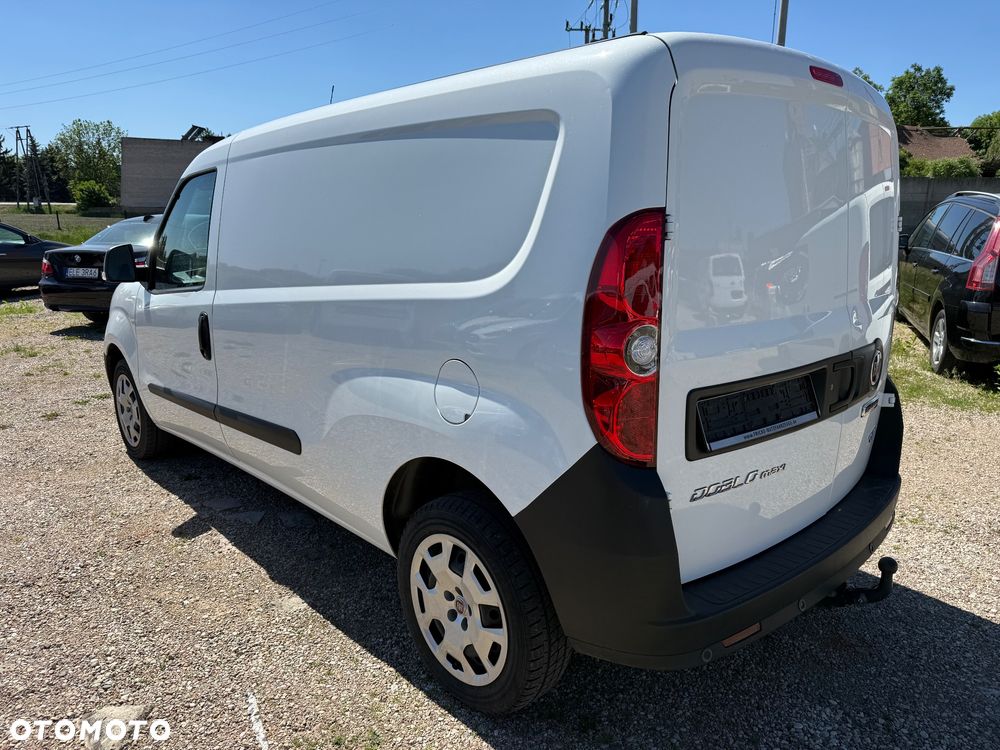 Fiat ZAREJESTROWANY DOBLO MAXI 1.4 TJET 120 KM NOWY GAZ LPG MAŁY PRZEBIEG OKAZJA - 4