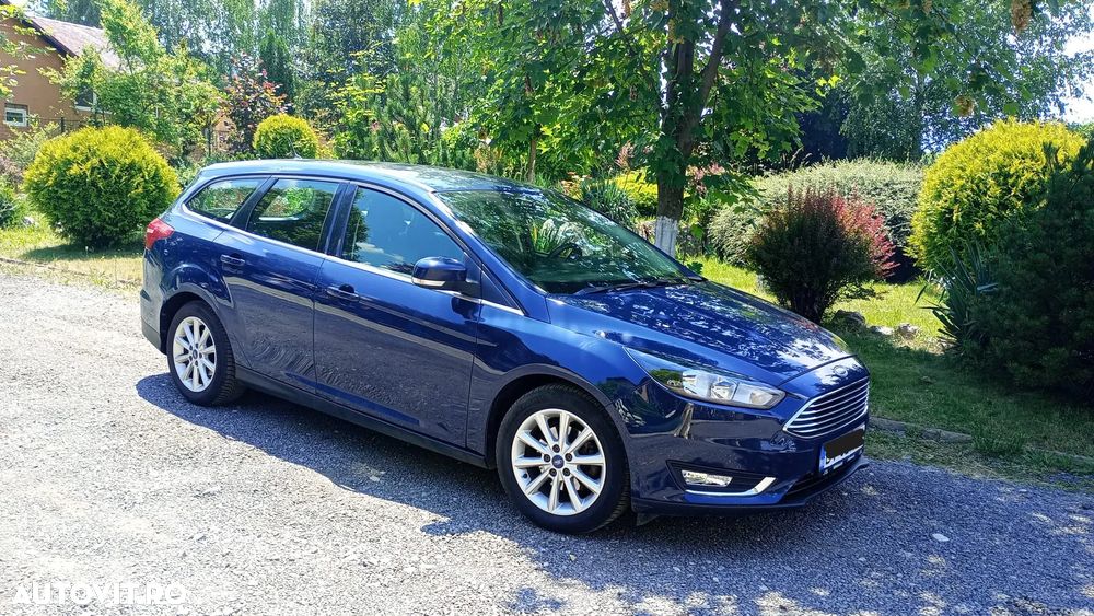 Ford Focus - 1