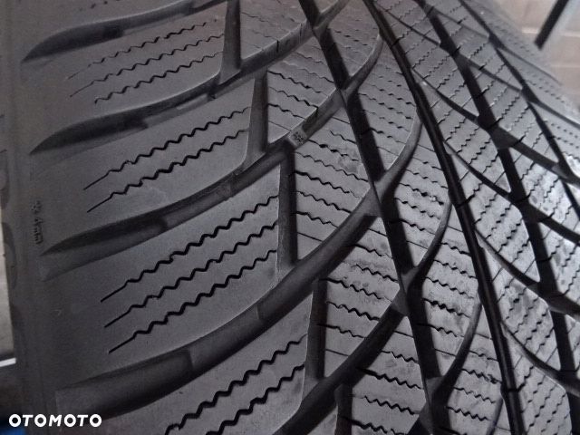 225/40/R18 92V RSC Bridgestone Blizzak LM001 homologacja BMW - 4