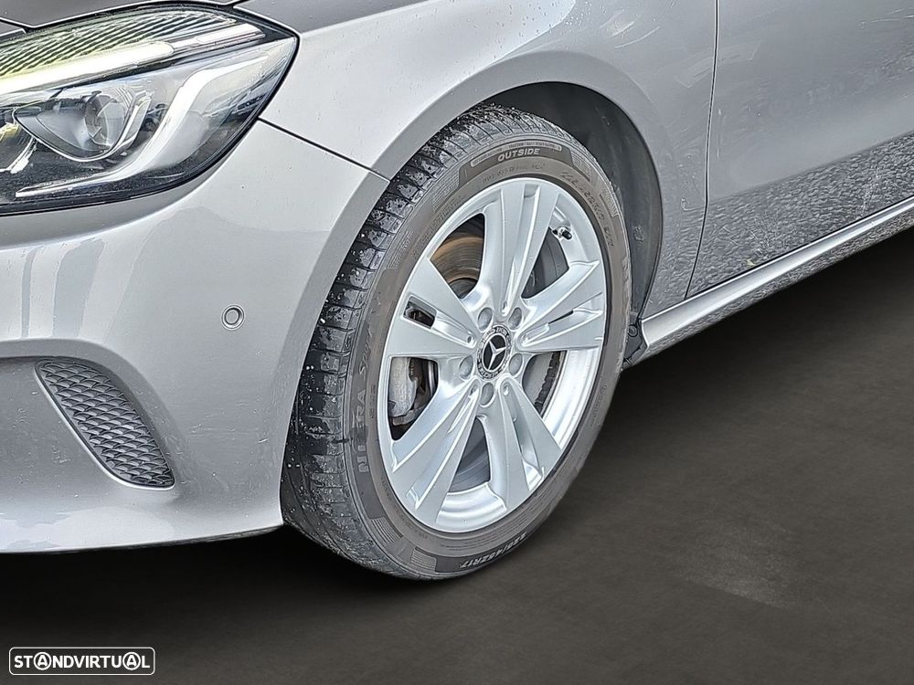 Mercedes-Benz A 180 - 6