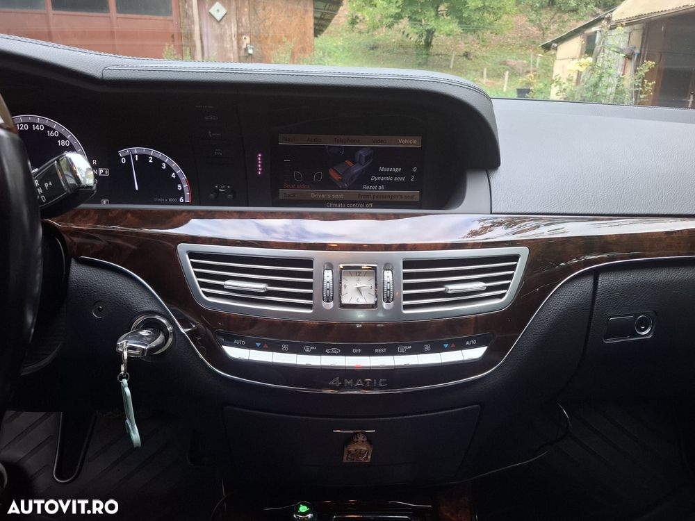 Mercedes-Benz S 350 BlueTEC DPF 4Matic 7G-TRONIC - 15